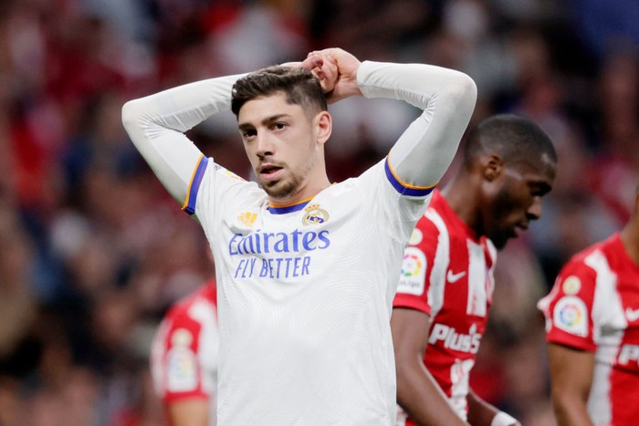 LAS VEGAS, NV - JULY 23: Federico Valverde of Real Madrid during the preseason friendly match between Real Madrid and Barcelona at Allegiant Stadium on July 23, 2022 in Las Vegas, Nevada. (Photo by James Williamson - AMA/Getty Images)