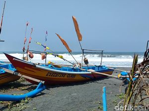 Potensi Cuaca Ekstrem, Nelayan Lebak Diminta Tak Melaut hingga Awal 2023 Potensi Cuaca Ekstrem, Nelayan Lebak Diminta Tak Melaut hingga Awal 2023
