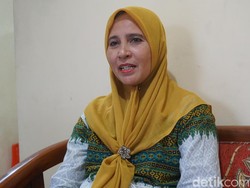 Momen Ibu Curhat Soal Tewasnya Sertu Bayu ke Panglima TNI