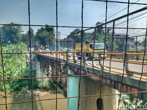 Jembatan Citarum di Bandung Bikin Warga Ngeri