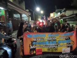 Warga Jarak-Dolly Kirab Budaya dan Sedekah Bumi Sambut 1 Suro