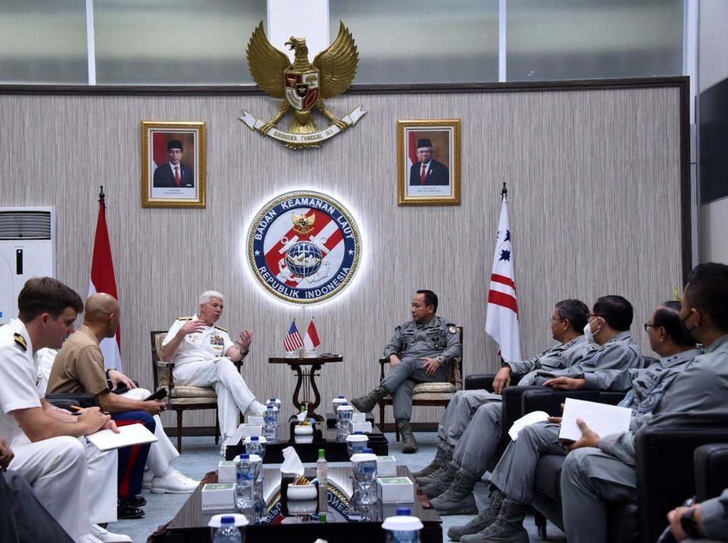Komandan US Navy Kunjungi Markas Bakamla RI Komandan US Navy Kunjungi Markas Bakamla RI