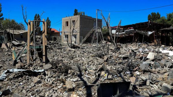 Kondisi Pemukiman di Odesa yang Hancur Dirudal Rusia