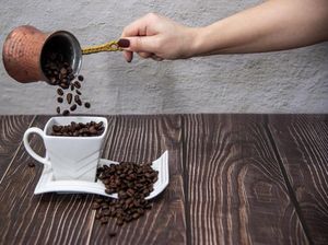 Slurpp! Ini Keunikan Kopi Turki yang Pekat Berempah