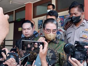 Kuasa Hukum Enggan Komentari Tuntutan 15 Tahun Penjara Bos Sekolah SPI Kuasa Hukum Enggan Komentari Tuntutan 15 Tahun Penjara Bos Sekolah SPI