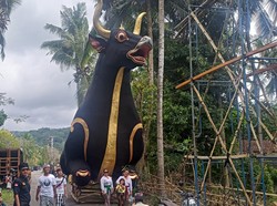 Ngaben Massal Pasemetonan Dalem Tarukan Pakai Lembu Setinggi 10 M