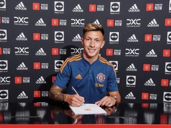 Manchester United Umumkan Kontrak 5 Tahun Lisandro Martinez