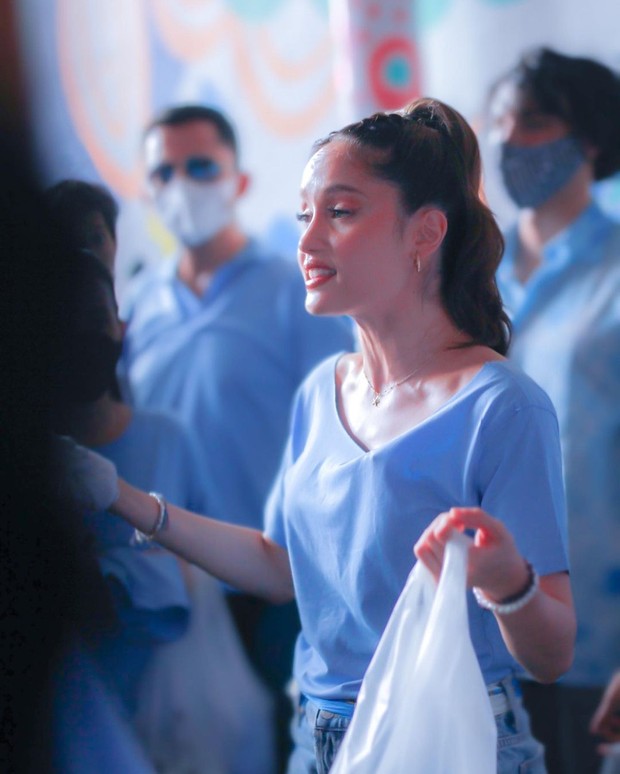 Cinta Laura Kiehl punguti sampah di Citayam Fashion Week