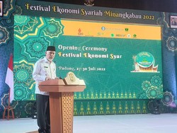 Gubernur Harap Fesmina 2022 Bisa Perkuat Ekonomi Syariah di Sumbar