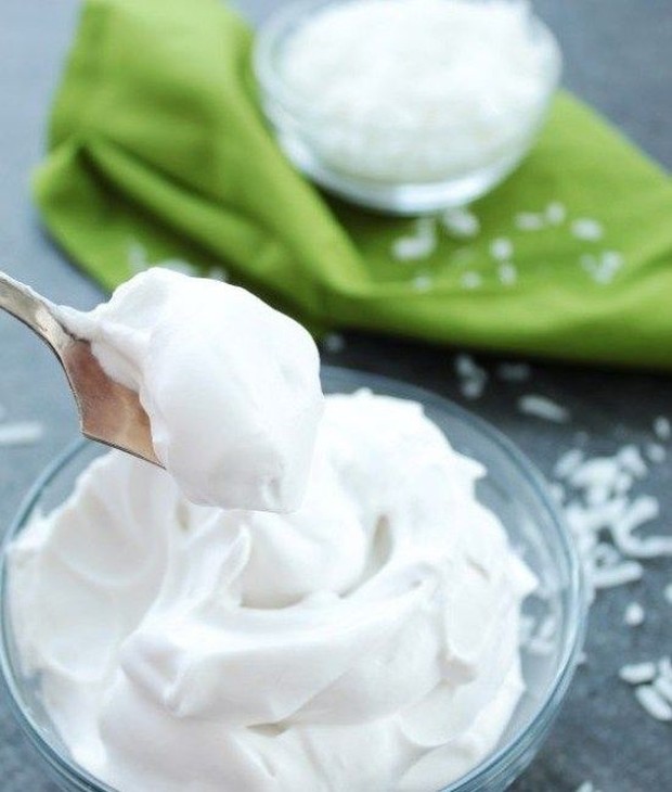 Pakai coconut cream mask