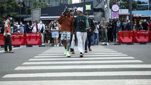 Potret Normalisasi Citayam Fashion Week Sore Ini