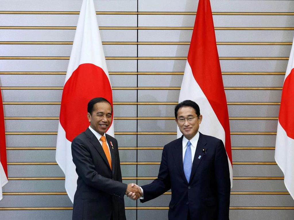 Bertemu PM Jepang, Jokowi Minta MRT Jakarta Hingga Masela Dikebut Bertemu PM Jepang, Jokowi Minta MRT Jakarta Hingga Masela Dikebut