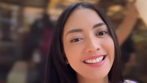 7 Gaya Ririn Dwi Ariyanti yang Diduga Tanggapi Sindiran Dhena Devanka