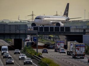 Meski Bawa Masker dan Kaleng Oksigen, Penumpang Gelap Tewas di Roda Pesawat