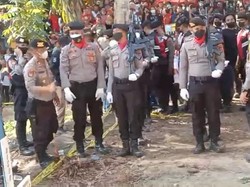 Peti Diselimuti Merah Putih, Brigadir Yoshua Dimakamkan Secara Kepolisian