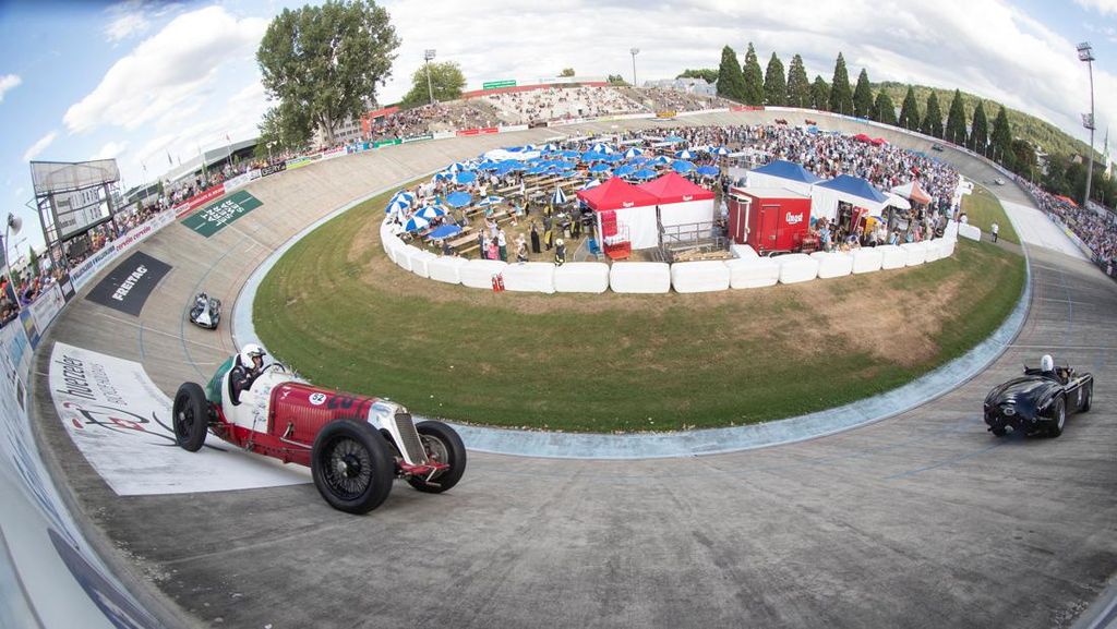 Serunya Balapan Mobil Klasik di Sirkuit Swiss, Lihat Nih Serunya Balapan Mobil Klasik di Sirkuit Swiss, Lihat Nih