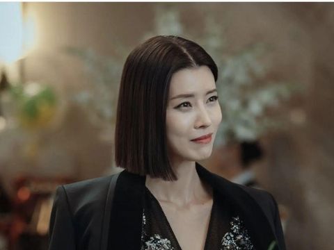Yoo Sun dalam drama 'Eve'