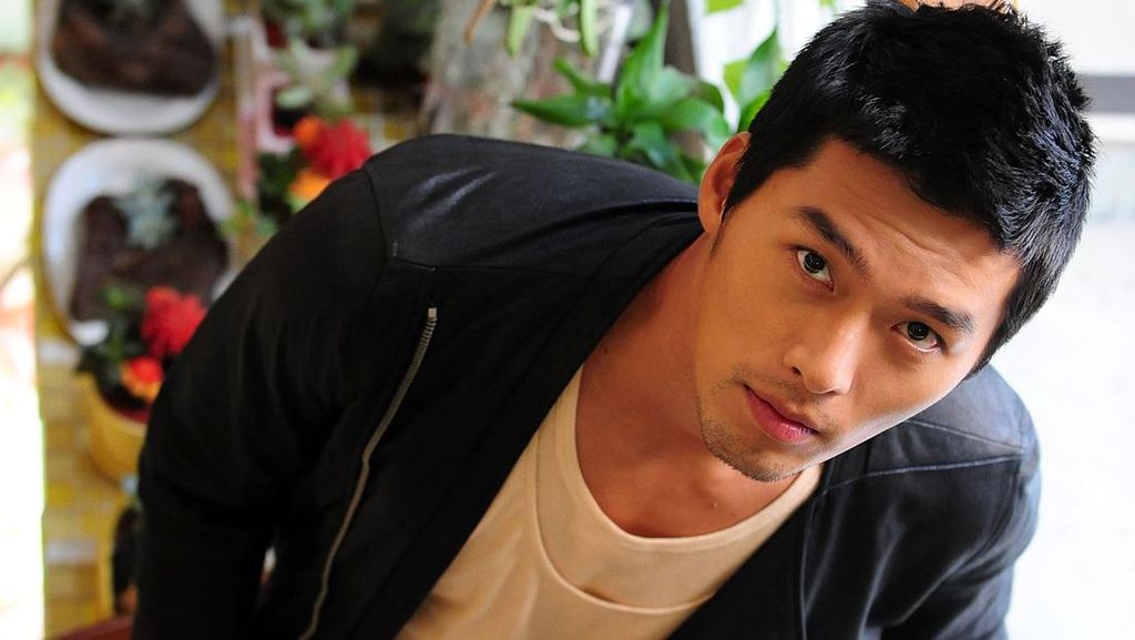 Potret Hyun Bin 13 Tahun Lalu, Masih Oppa Belum Ahjussi Potret Hyun Bin 13 Tahun Lalu, Masih Oppa Belum Ahjussi