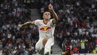 Sesko, yang sudah punya 13 caps di timnas, sedang diincar sejumlah klub top Eropa. MU adalah salah satunya. Foto: Getty Images/Hans Peter Lottermoser