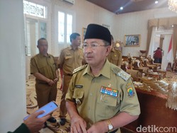 Jabar Hari Ini: Bupati Cianjur Siap Dipanggil KPK