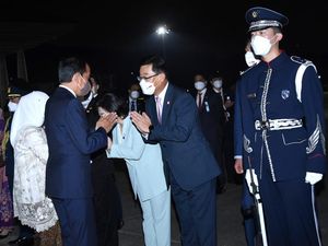 Dari Seoul, Jokowi dan Iriana Kembali ke Tanah Air