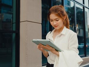 Paket Broadband Mau Diatur, Survei: Pengguna Doyan Tarif Terjangkau Paket Broadband Mau Diatur, Survei: Pengguna Doyan Tarif Terjangkau