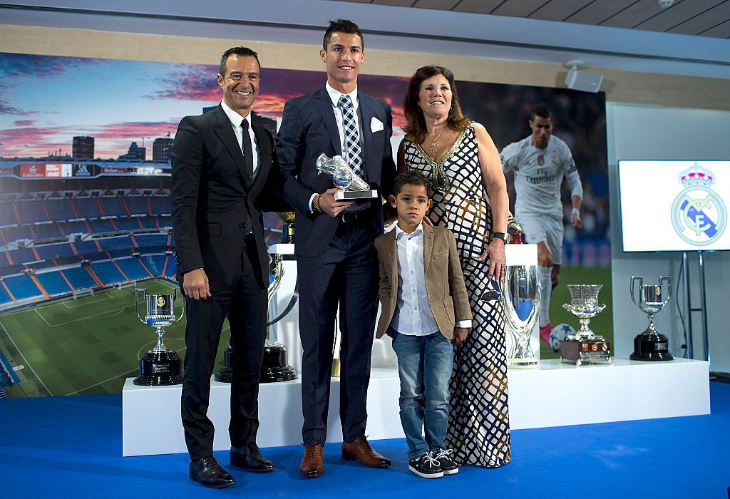 Portuguese football agent Jorge Mendes poses on arrival for the world premiere of the film Ronaldo in central London on November 9, 2015. / AFP / JACK TAYLOR        (Photo credit should read JACK TAYLOR/AFP via Getty Images)