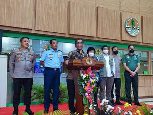 Mahfud Md: Kita Akan Tindak Tegas Pembakar Hutan, Jangan Main-main!