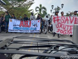 Pemilik Skuter Listrik Malioboro Geruduk Kepatihan, Minta Diizinkan Beroperasi