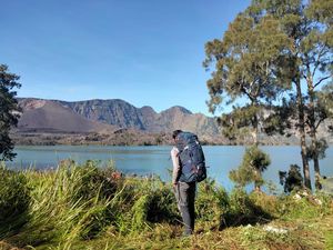 Pendaki Waswas Suhu Dingin Gunung Rinjani, BMKG Beri Imbauan Pendaki Waswas Suhu Dingin Gunung Rinjani, BMKG Beri Imbauan