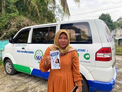 Pengabdian Bidan Desa, Tak Kenal Lelah Edukasi Program JKN