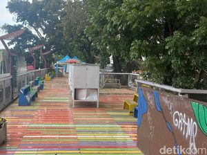 Baru 87 PKL yang Siap Ramaikan Lagi Teras Cihampelas Bandung Baru 87 PKL yang Siap Ramaikan Lagi Teras Cihampelas Bandung