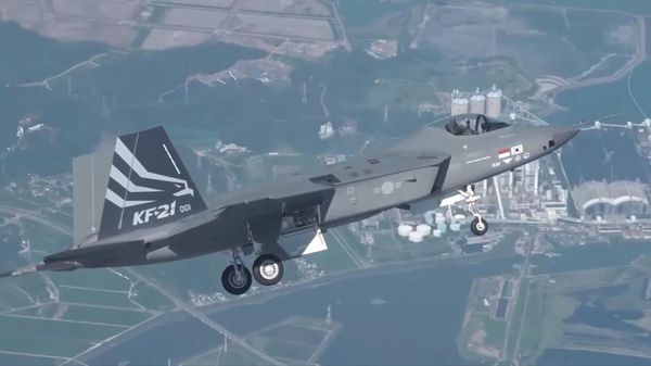 Begini Manuver Pesawat Tempur KF-21 Borame Saat Uji Terbang