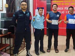 2 Pemoge Tabrak Mati Bocah Kembar Pangandaran Bebas Usai 4 Bulan Dipenjara 2 Pemoge Tabrak Mati Bocah Kembar Pangandaran Bebas Usai 4 Bulan Dipenjara