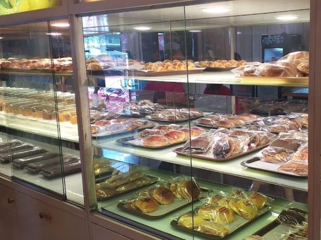 5 Bakery Jadul Berusia 80 Tahun di Jaksel Ini Masih Banyak Penggemarnya
