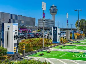 Bandara Athena Klaim Si Paling Berkelanjutan, Apa Saja Langkah yang Dilakukan? Bandara Athena Klaim Si Paling Berkelanjutan, Apa Saja Langkah yang Dilakukan?