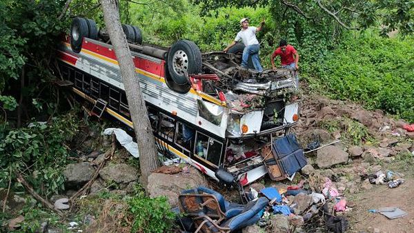 Bus Rombongan Migran Masuk Jurang di Nikaragua, 16 Orang Tewas
