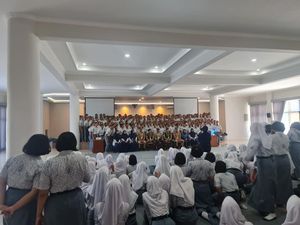 Di SMAT Krida Nusantara, Taruna Akpol Sosialisasi Tes Masuk Di SMAT Krida Nusantara, Taruna Akpol Sosialisasi Tes Masuk