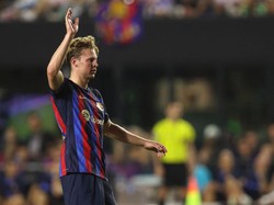 Laporta Berharap De Jong Berkorban untuk Tetap di Barca