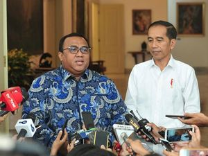 Relawan Veteran Jokowi Tak Merasa Diwakili Benny Rhamdani soal Izin Tempur Relawan Veteran Jokowi Tak Merasa Diwakili Benny Rhamdani soal Izin Tempur