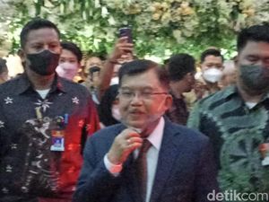 JK Hadiri Resepsi Nikah Anak Anies: Selamat kepada Putri Kita