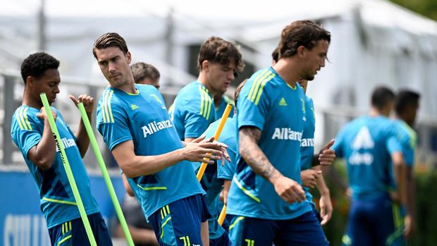 LOS ANGELES, CA - JULY 28: Dusan Vlahovic of Juventus during a training session on July 28, 2022 in Los Angeles, California. (Photo by Daniele Badolato - Juventus FC/Juventus FC via Getty Images)
