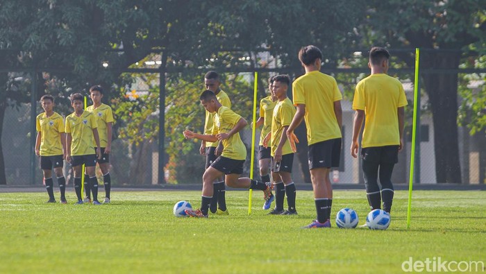 Latihan Timnas U-16 Jelang Gelaran Piala AFF U-16 2022 di Lapangan UNY, Jogja, Jumat (29/7/2022).