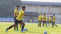 Latihan Timnas Jelang Gelaran Piala AFF U-16 2022 di Jogja