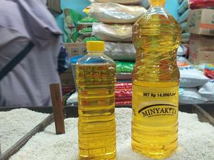 Pedagang Pasar Ngeluh Jual Minyakita Untungnya Seiprit Pedagang Pasar Ngeluh Jual Minyakita Untungnya Seiprit