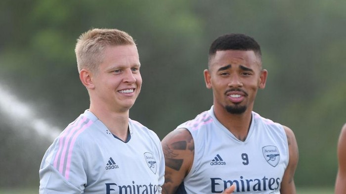 ORLANDO, FLORIDA - JULY 22: (L-R) Oleksandr Zinchenko and Gabriel Jesus of Arsenal during a training session on July 22, 2022 in Orlando, Florida. (Photo by Stuart MacFarlane/Arsenal FC via Getty Images)