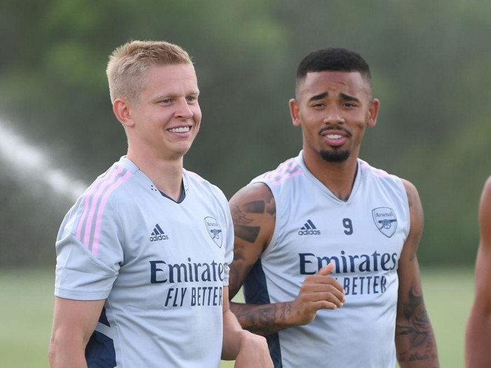 ORLANDO, FLORIDA - JULY 22: (L-R) Oleksandr Zinchenko and Gabriel Jesus of Arsenal during a training session on July 22, 2022 in Orlando, Florida. (Photo by Stuart MacFarlane/Arsenal FC via Getty Images)