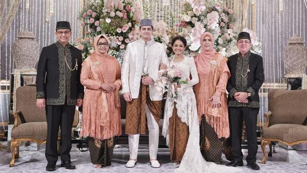 Potret Anies menikahkan putrinya Mutiara Annisa Baswedan dengan Ali Saleh Alhuraiby.