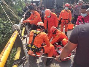 Korban Bunuh Diri di Cau Belayu Sempat Titip Pesan ke Anaknya Korban Bunuh Diri di Cau Belayu Sempat Titip Pesan ke Anaknya