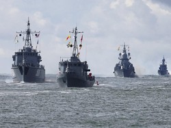 Assad Tumbang, Kapal-kapal Militer Rusia Tinggalkan Pangkalan di Suriah